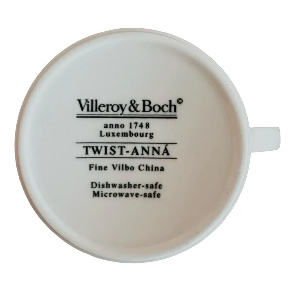 VLLEROY & BOCH Twist Anna Cup & Creamer (lot of 3) Fine China Polka Dots